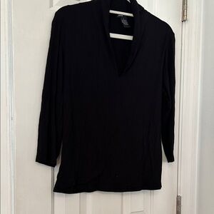 Audrey & Grace Black V-Neck Top